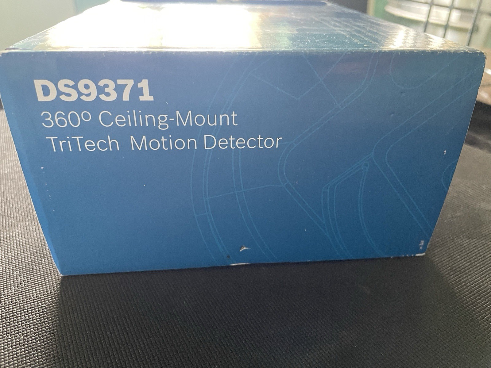 Bosch DS9371 360 Ceiling Mount TriTech Motion Detector, Black, New Sealed Box
