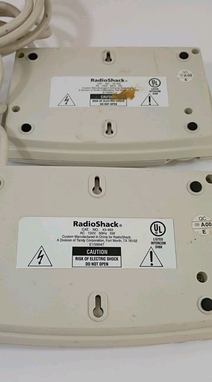 Pair Vintage FM 2-Station Wireless Intercom System