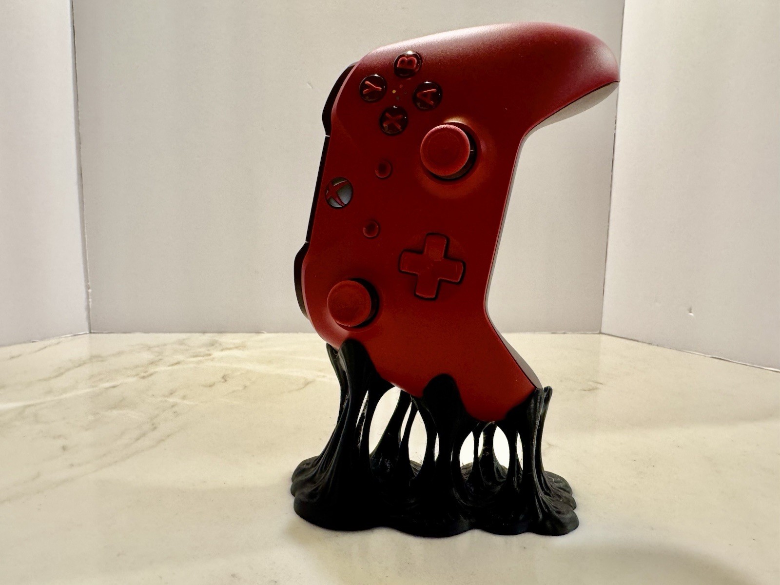 3D Printed Void Melt Xbox Controller Stand Holder Black Desktop Gaming Display