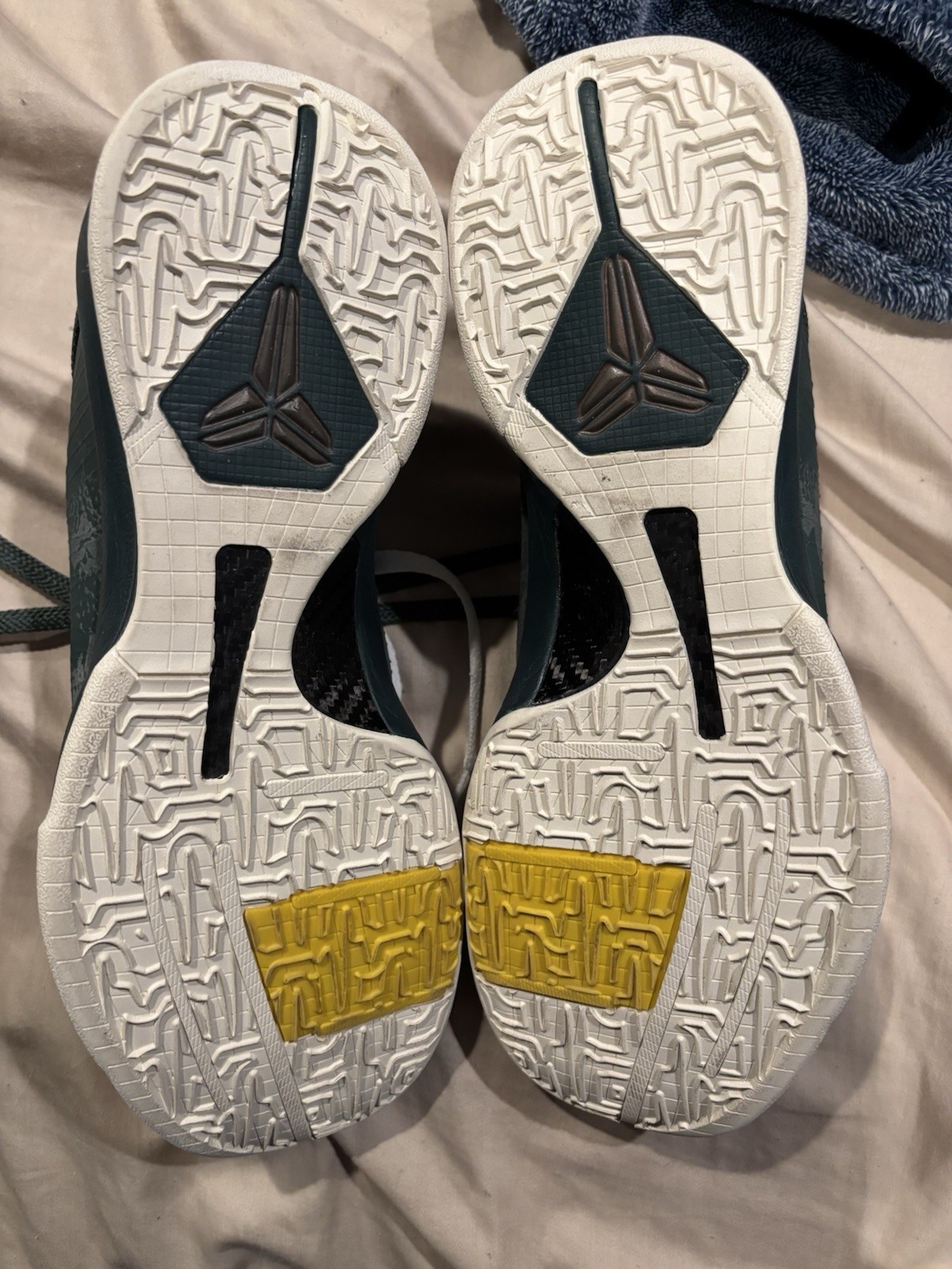 Nike Kobes 5 EYBL