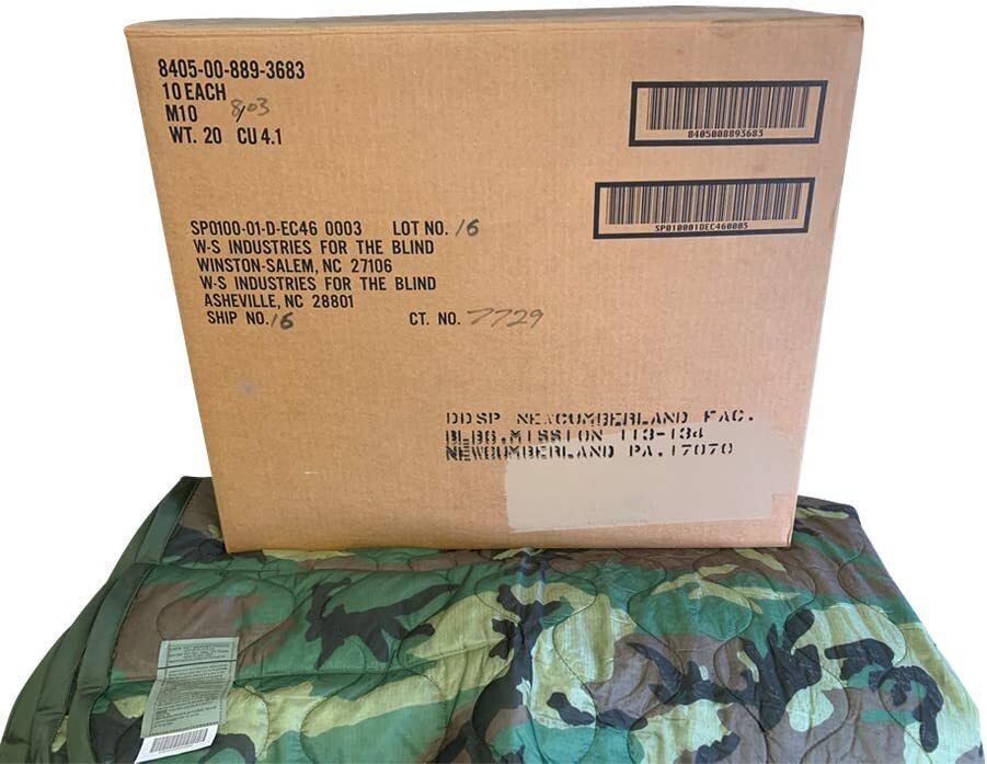 USGI Authentic Poncho Liner/Woobie Woodland Camo US MIL Issue New with tag