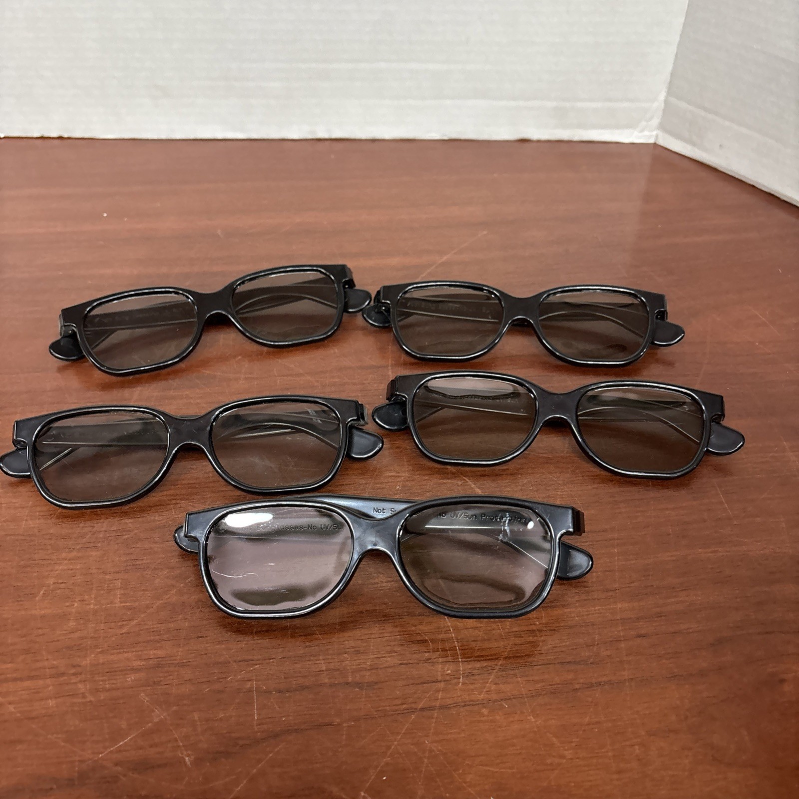 Lot Of 5 RealD 3D Glasses - Meant For 3D TV's or Blu-Ray Players