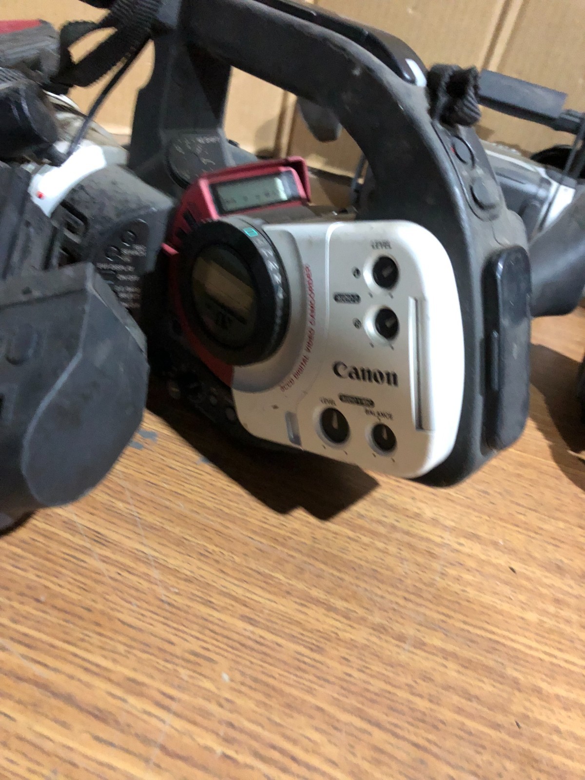 Vintage Canon Handheld Camcorders Bundle - Untested