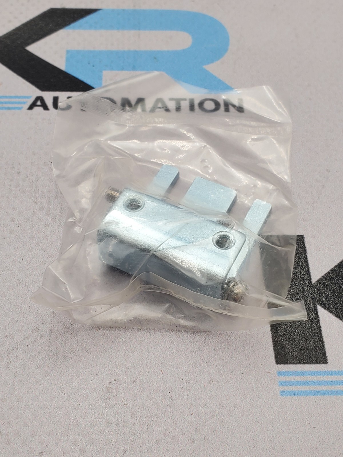 NEW Omron TL-N12MD1 Proximity Switch