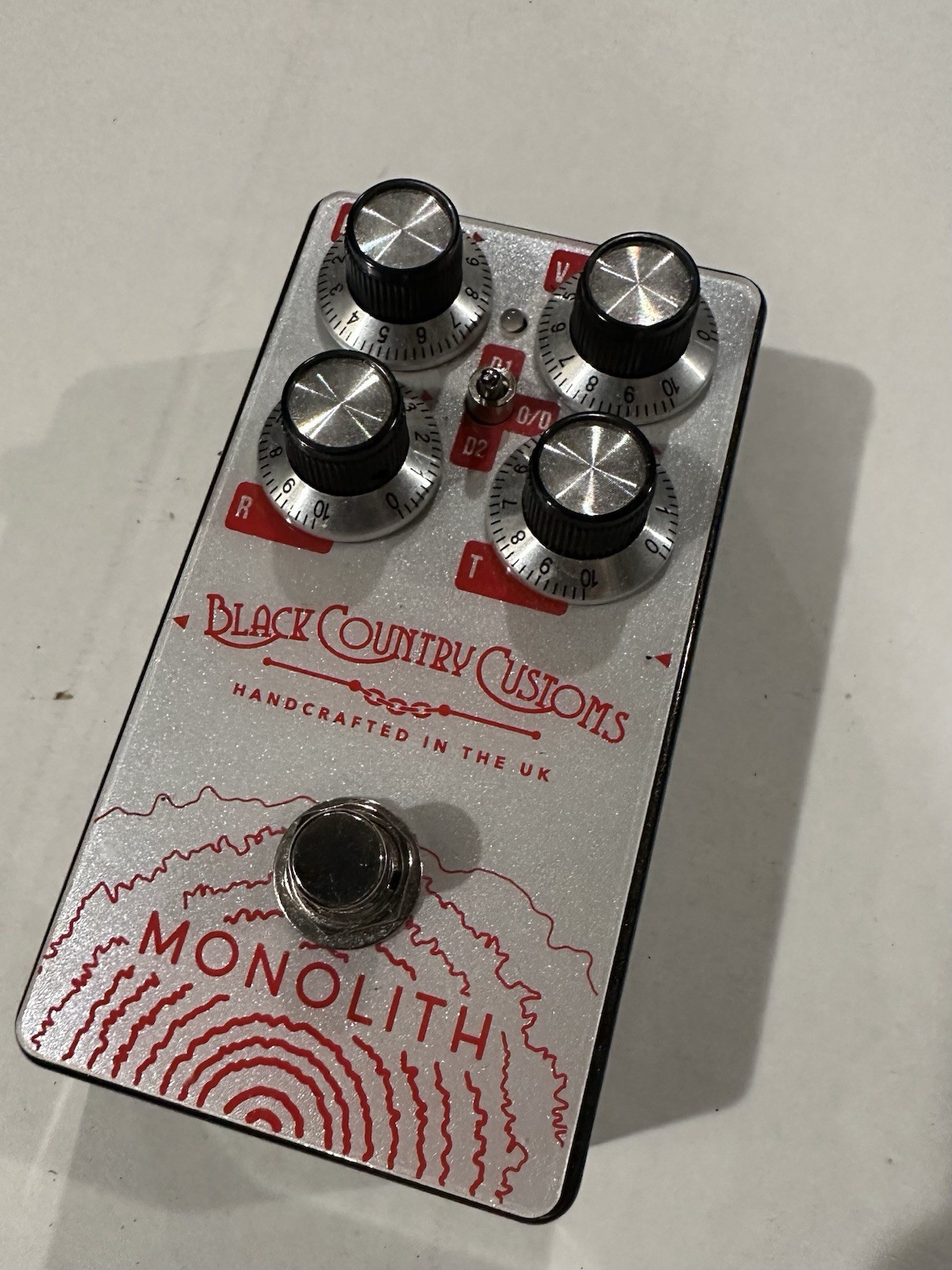 Laney Monolith Distortion Effect Pedal  Black Country Customs