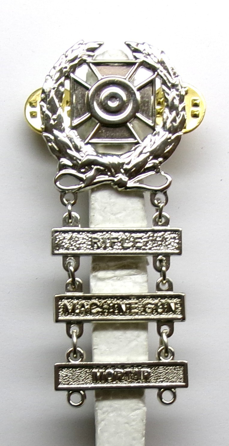 Army Qualification Expert Badge with RIFLE MACHINE GUN MORTAR Bars Shiny Brite