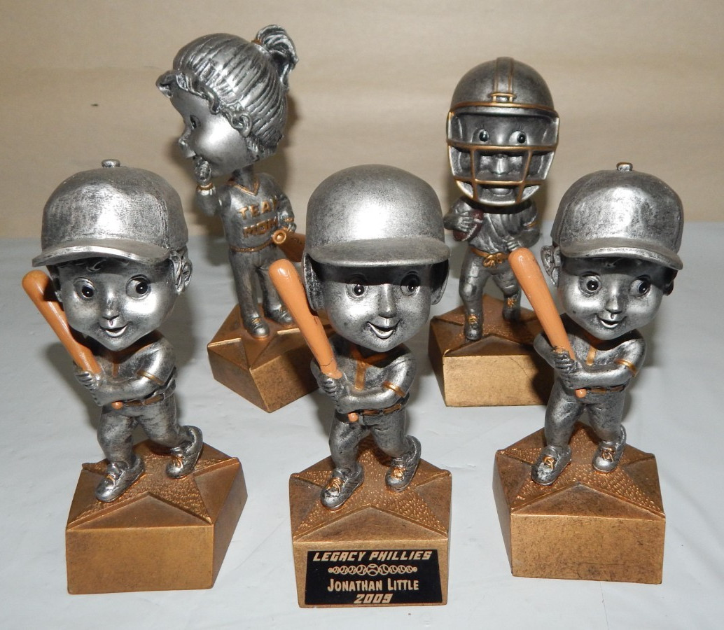 5 Themed Antiqued Sports Resin Two Tone Bobblehead Baseball Football Cheerleader