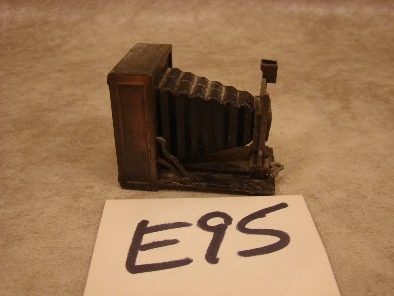 E95 VINTAGE PENCIL SHARPENER MINIATURE BOX CAMERA