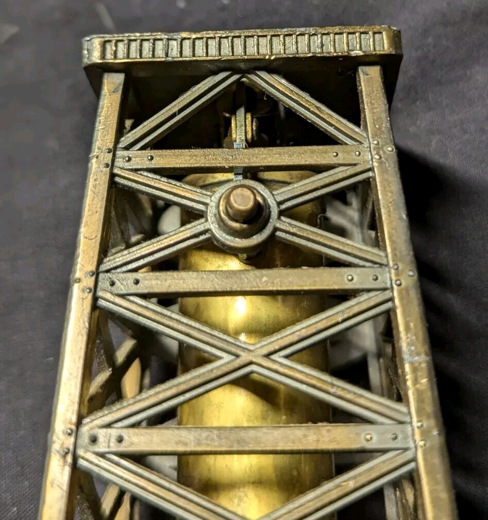 1950s Oil Derek Brass Table Cigarette Lighter