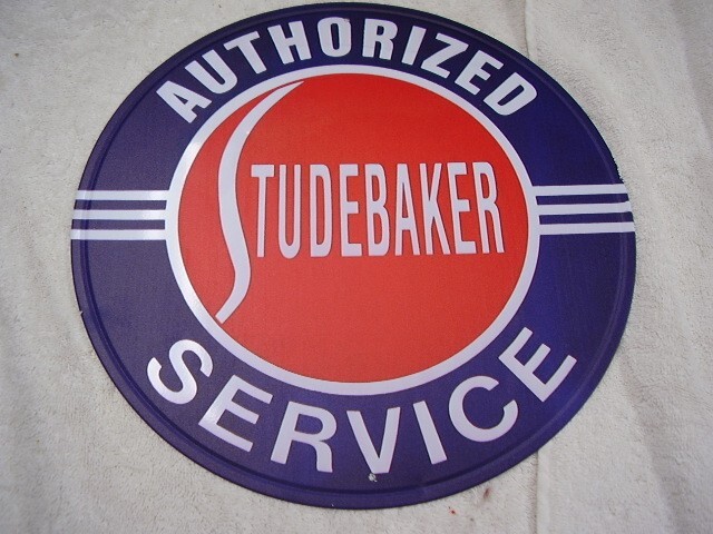 STUDEBAKER   AUTHORIZED SERVICE  ROUND  12 INCH  METAL SIGN