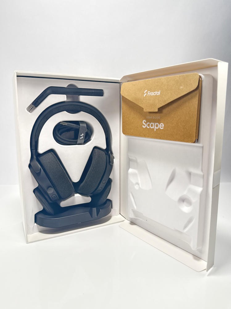 Fractal Design Scape Dark Wireless Gaming Headset Black PC Detachable Mic