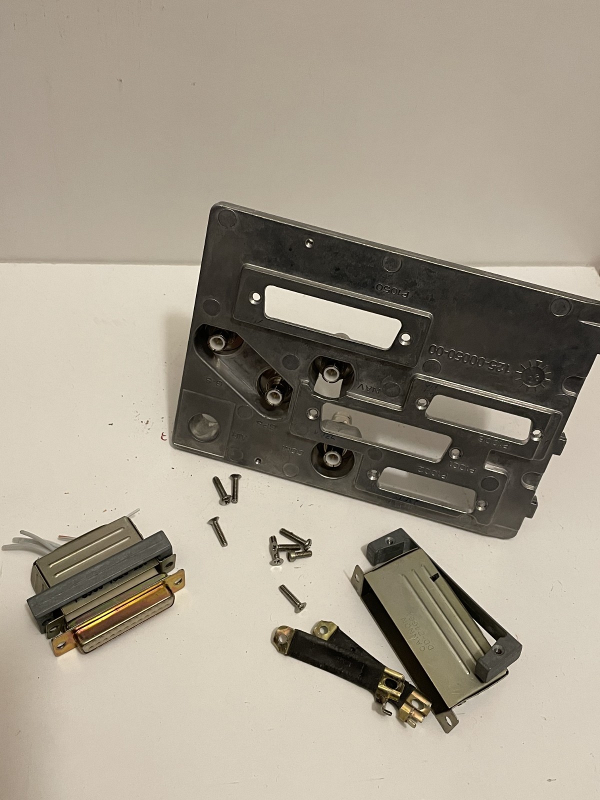 Garmin 530 Back Plate 011-00671-00 with partial hardware