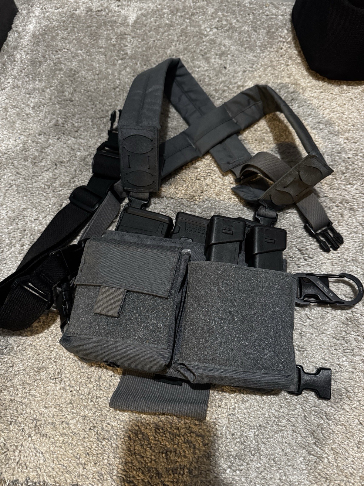 RDR Gear M.C.P with T.Rex Arms elastic back strap and tourniquet holder