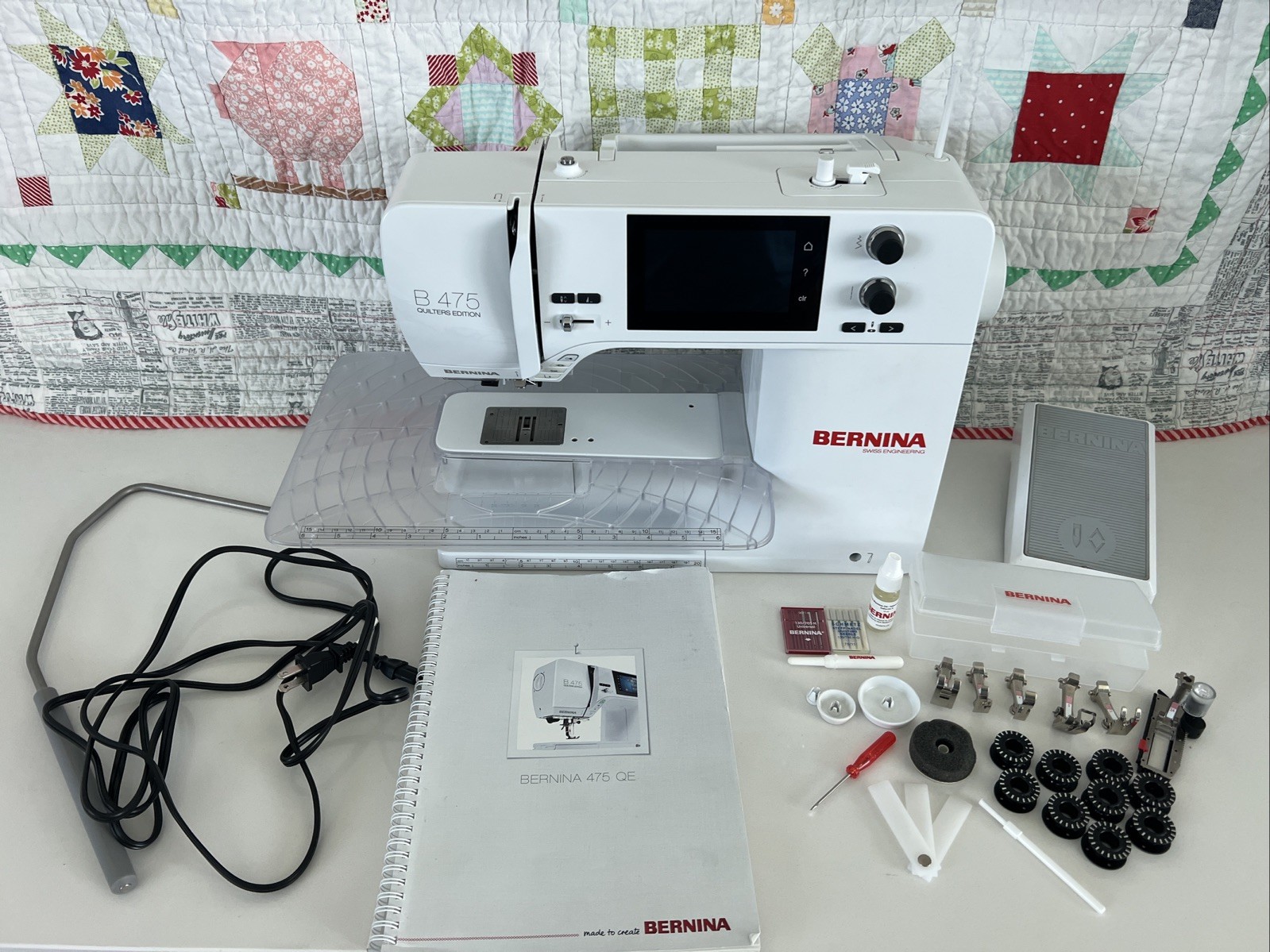 BERNINA B 475 QE Sewing and Quilting Machine