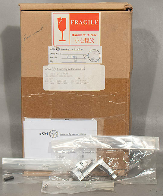 NEW ASM PN: 01-17431 "B" Rosemount Transducer Holder Assembly