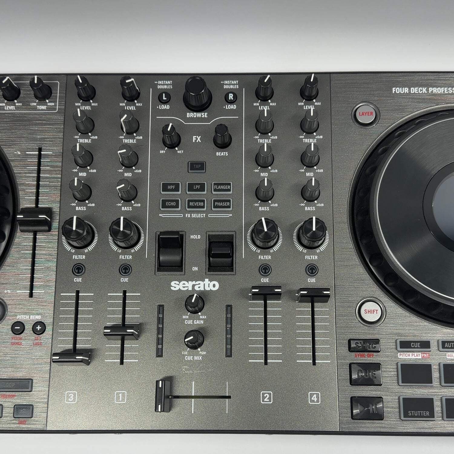 Numark Serato NS4FX 4-Channel All-In-One DJ System