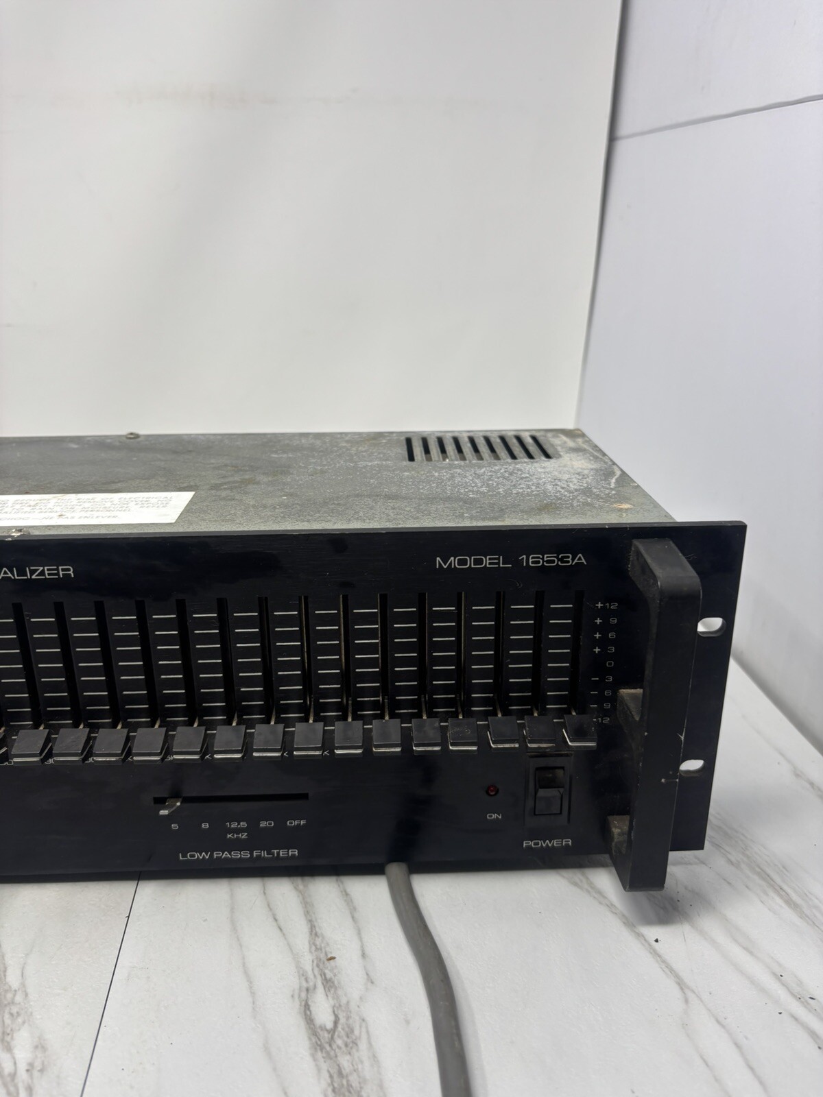 Altec Lansing 1653A, 29 Band Graphic Equalizer, High & Low Pass Eq Powers On