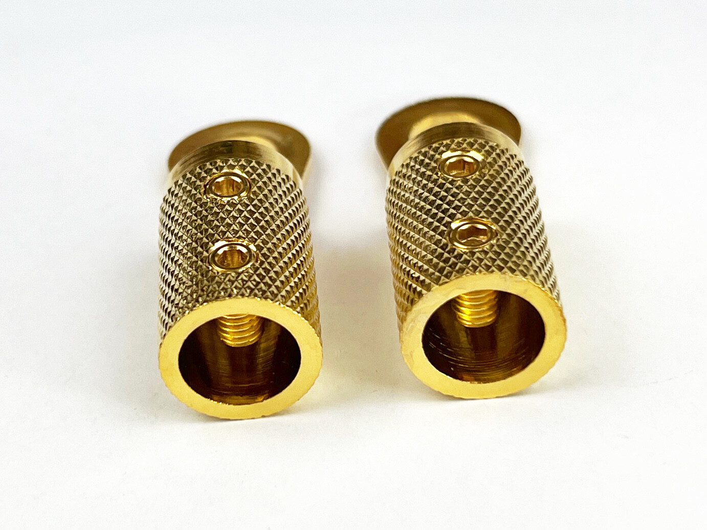 2pcs. 4 Gauge & 5/16” Hole Solid Brass Battery Terminal Connecter w/Gold Plated