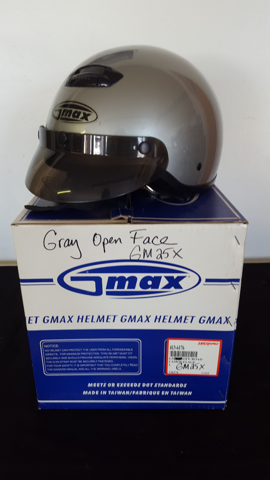 Gmax Helmet GM25X  Silver XL *NEW IN ORIGINAL BOX*