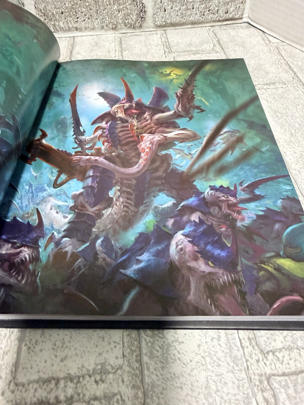 Games Workshop Warhammer 40K Codex: Tyranids Army Book 2022 Edition Rare Oop