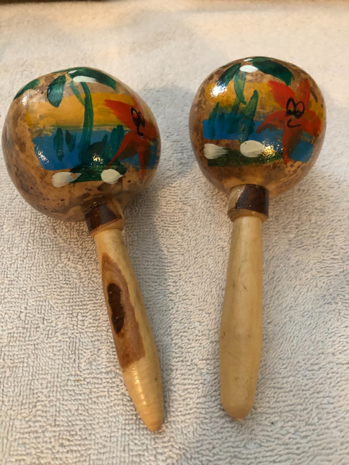 Hand Painted-Hand Made Mexico 6" Maracas Beach Scene Souvenir