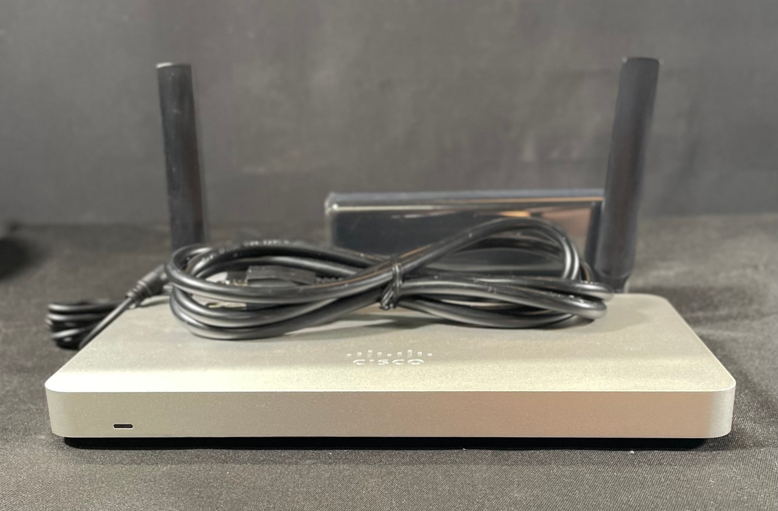 Cisco Meraki MX68CW-HW Cloud Security Appliance Firewall w/Power Adapter
