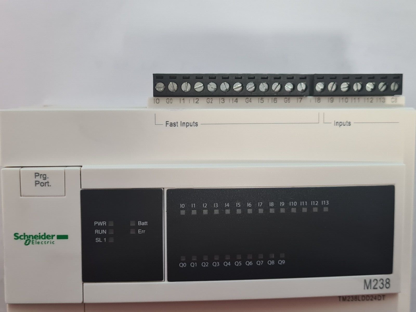Schneider-Electric TM238LDD24DT-Fast Free Shipping