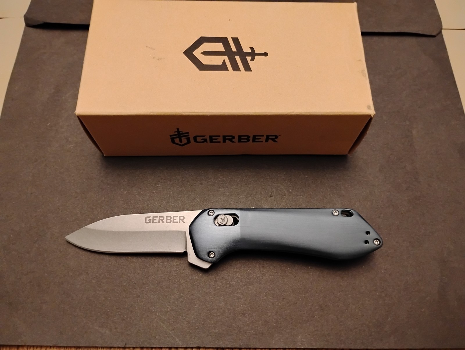 Gerber Highbrow Compact Knife 2.8" 7Cr17MoV Stainles Blade Assisted Opening