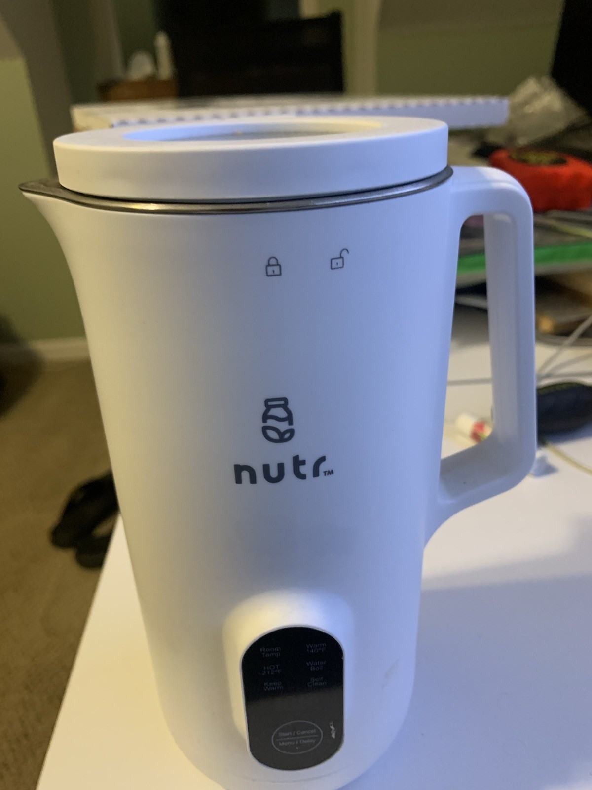NUTR N2W Single Serving Nut Milk Maker Almond Oat Coconut White W/ Strainer