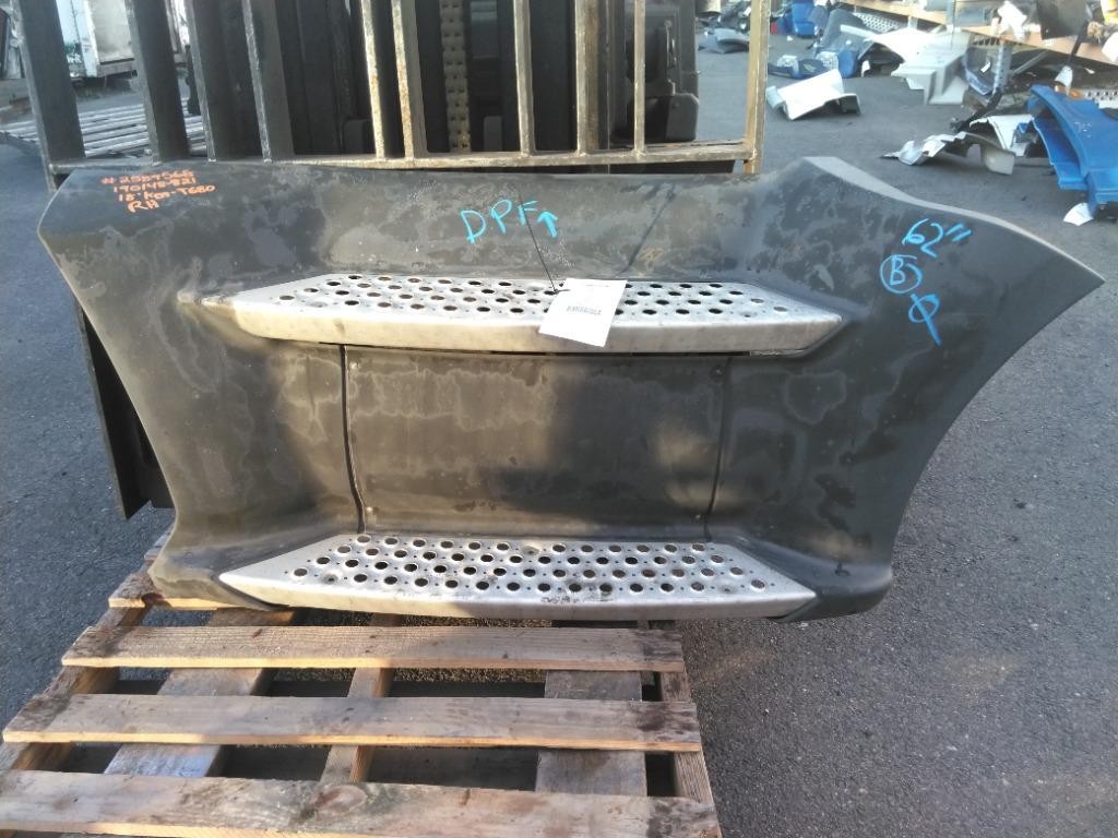 For 2018 KENWORTH T680 SIDE FAIRING Right ,  WA