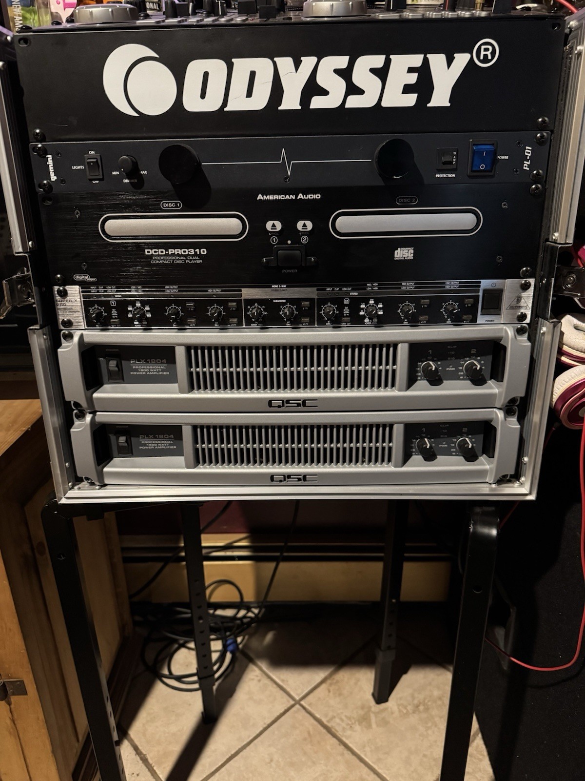 Odyssey American Audio DCD-PRO310 Double Deck Controller w/ Rack Case, Black