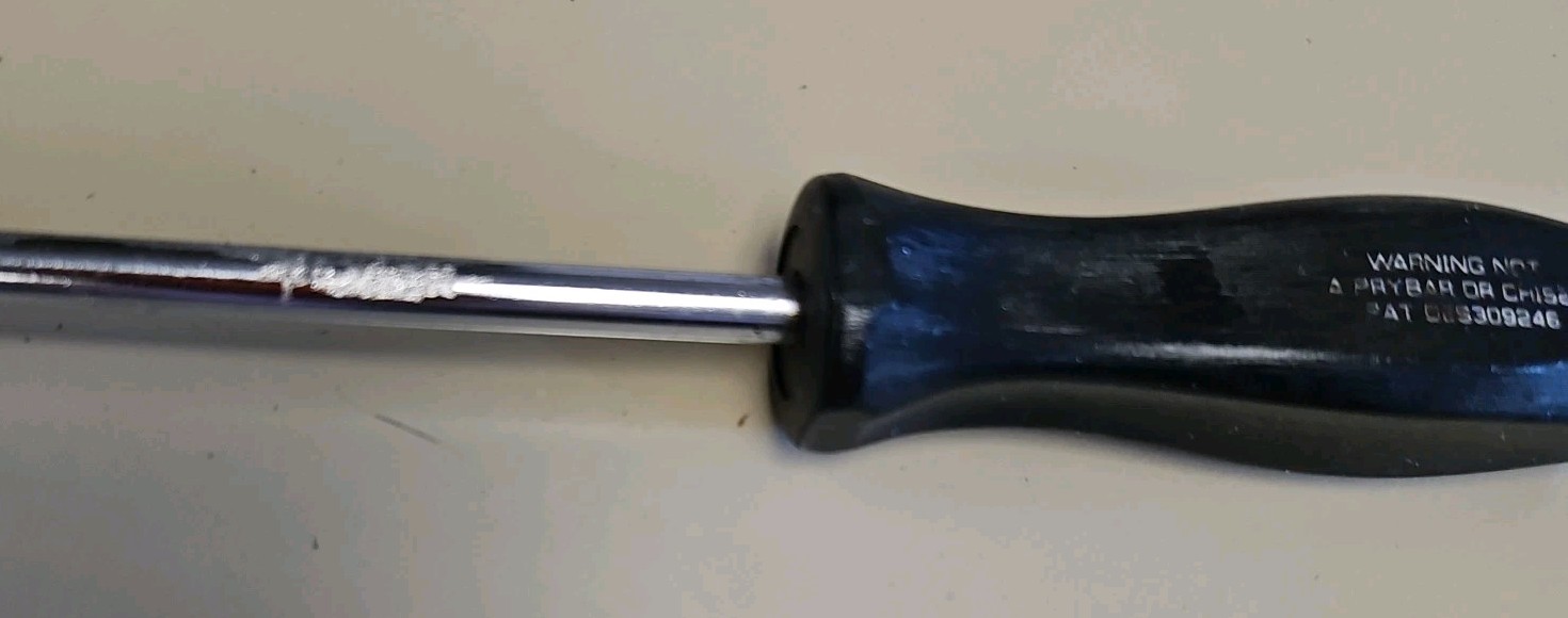 Snap On SDD4160 Black Hard Handled Flat Head Screwdriver 19.5” Long Total