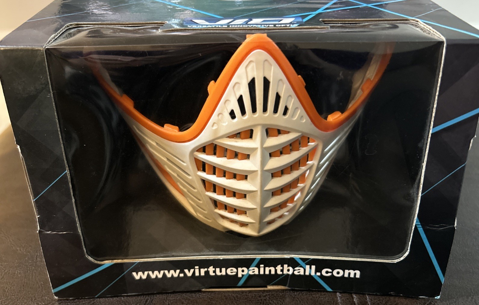 Vio Virtue Dual Color White & Orange Contour Bottom Face Mask