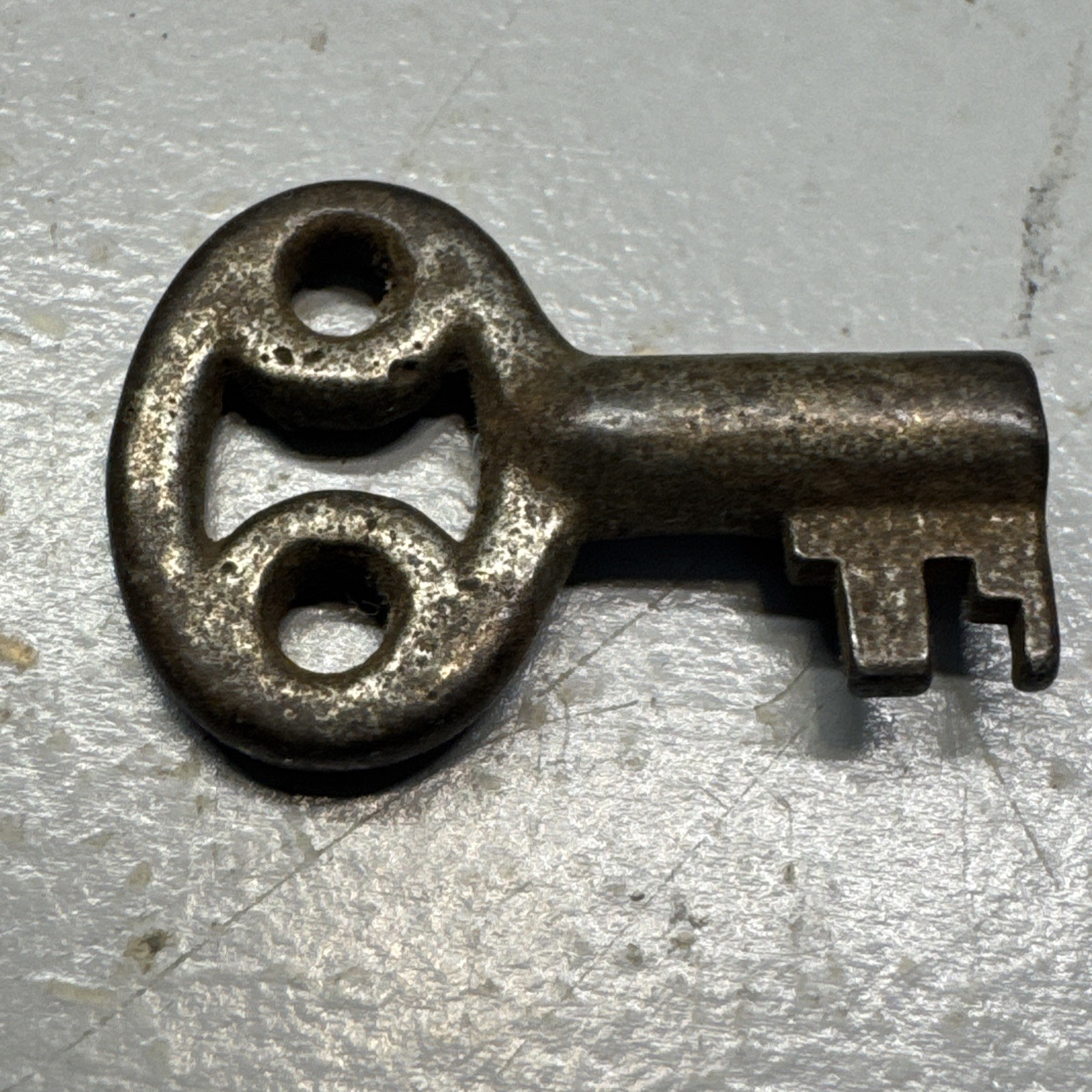 Antique Hollow Barrel Skeleton Key 1.25”