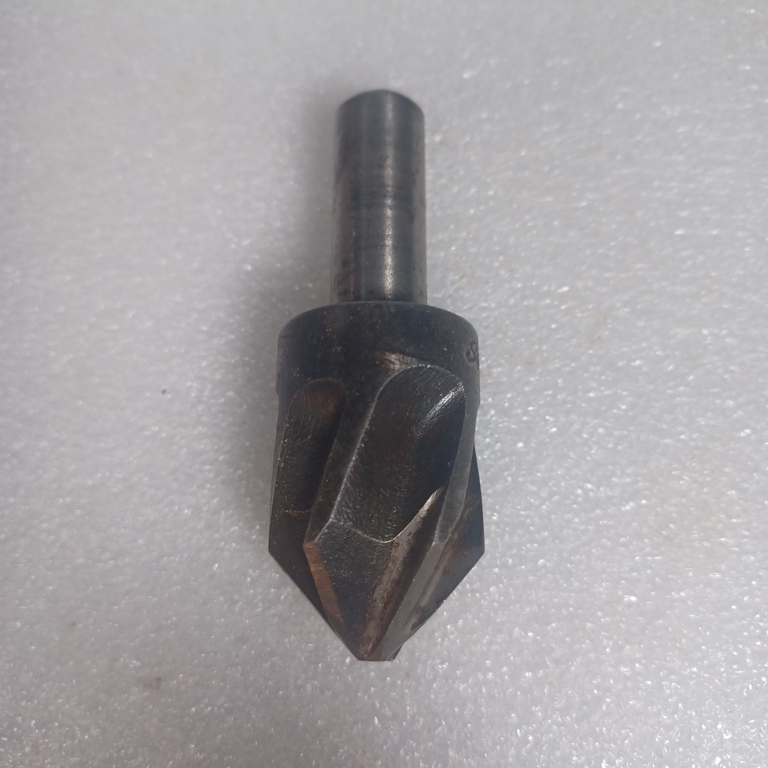 L 1 - 41 Degree Severance Countersink