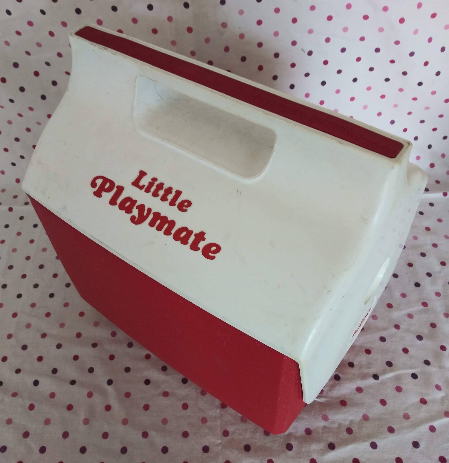 little playmate by IGLOO Red & White Personal Size Cooler 1990s SideLock VTG