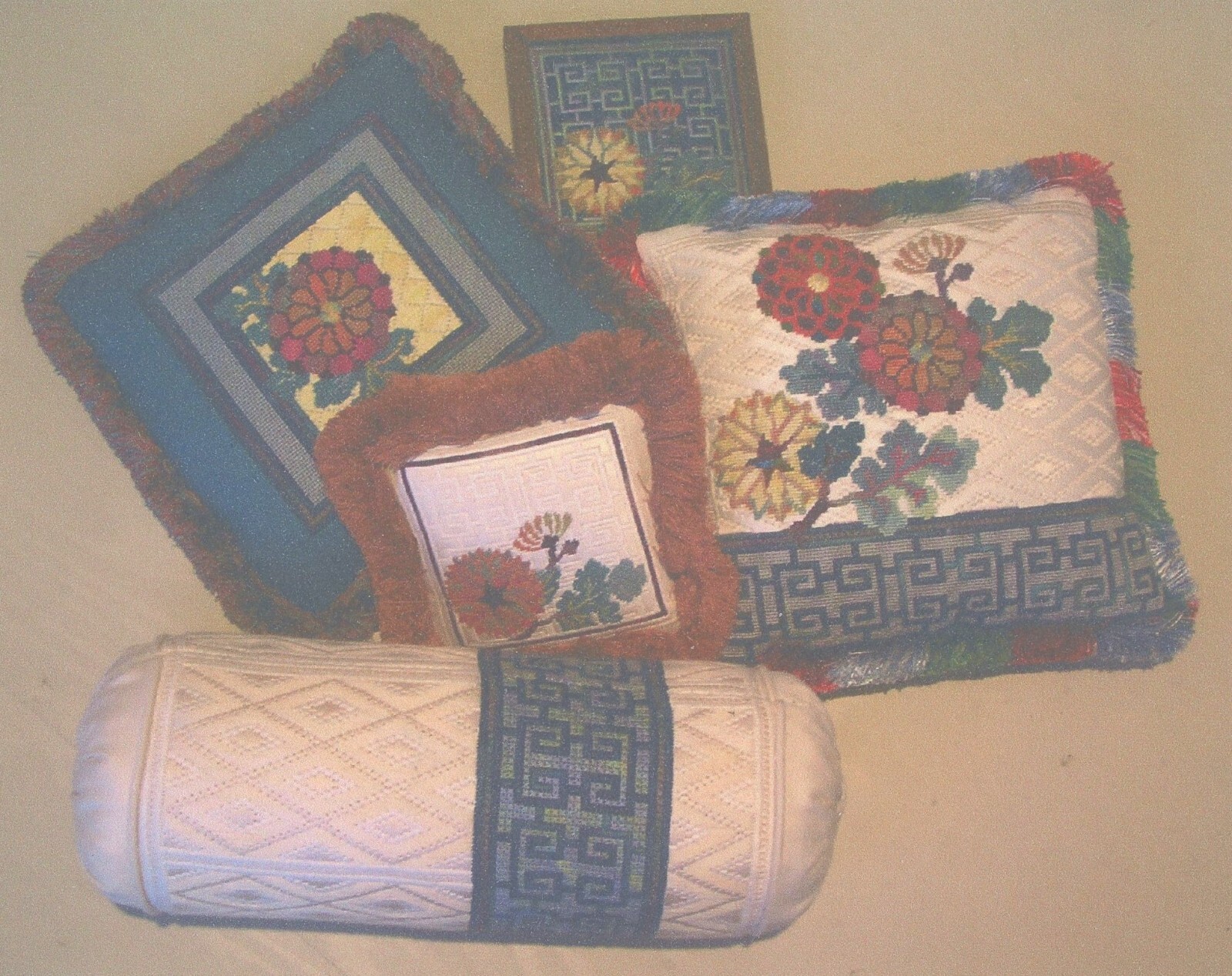 Lois Caron Repeat Performance 4 designs Tutorial Variegated Threads Canvas Work