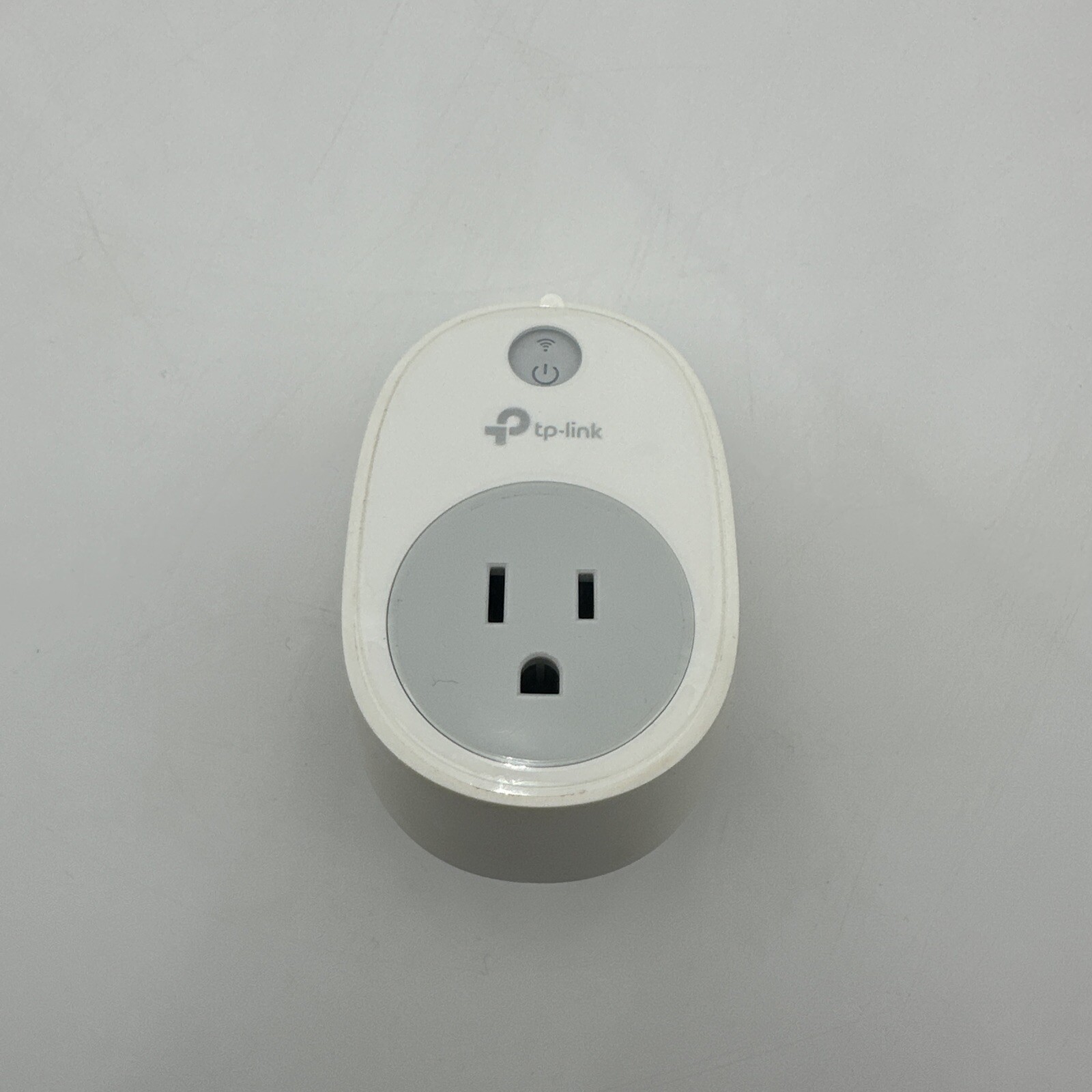 TP-Link HS100 Smart Wi-Fi Plug Works with Alexa Google Home
