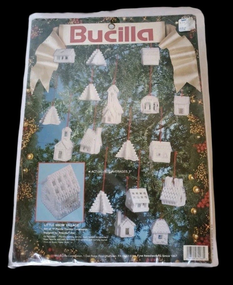 KIT 1993 Bucilla LITTLE SNOW VILLAGE 17 Plastic Canvas Christmas Ornaments