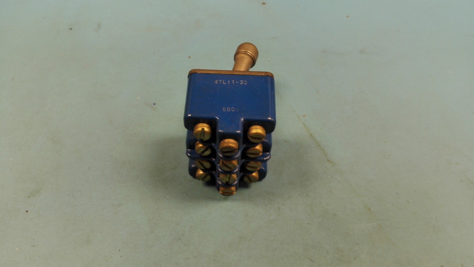 DC-9 Mil-Spec On-On Aircraft Toggle Switch, Microswitch P/N 4TL11-3D