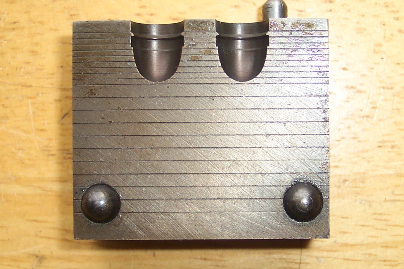 RCBS 38-90-RN 380 ACP 90 GRAIN ROUND NOSE BULLET MOLD DISCONTINUED BY RCBS