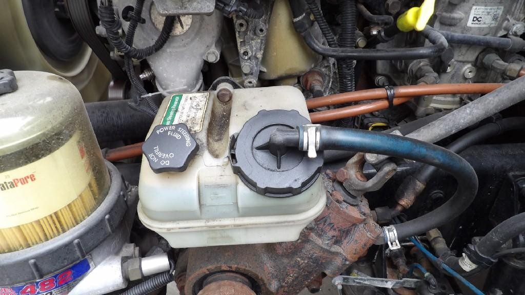 Replaces 2013 FREIGHTLINER CASCADIA 125 POWER STEERING RESERVOIR ,  MN