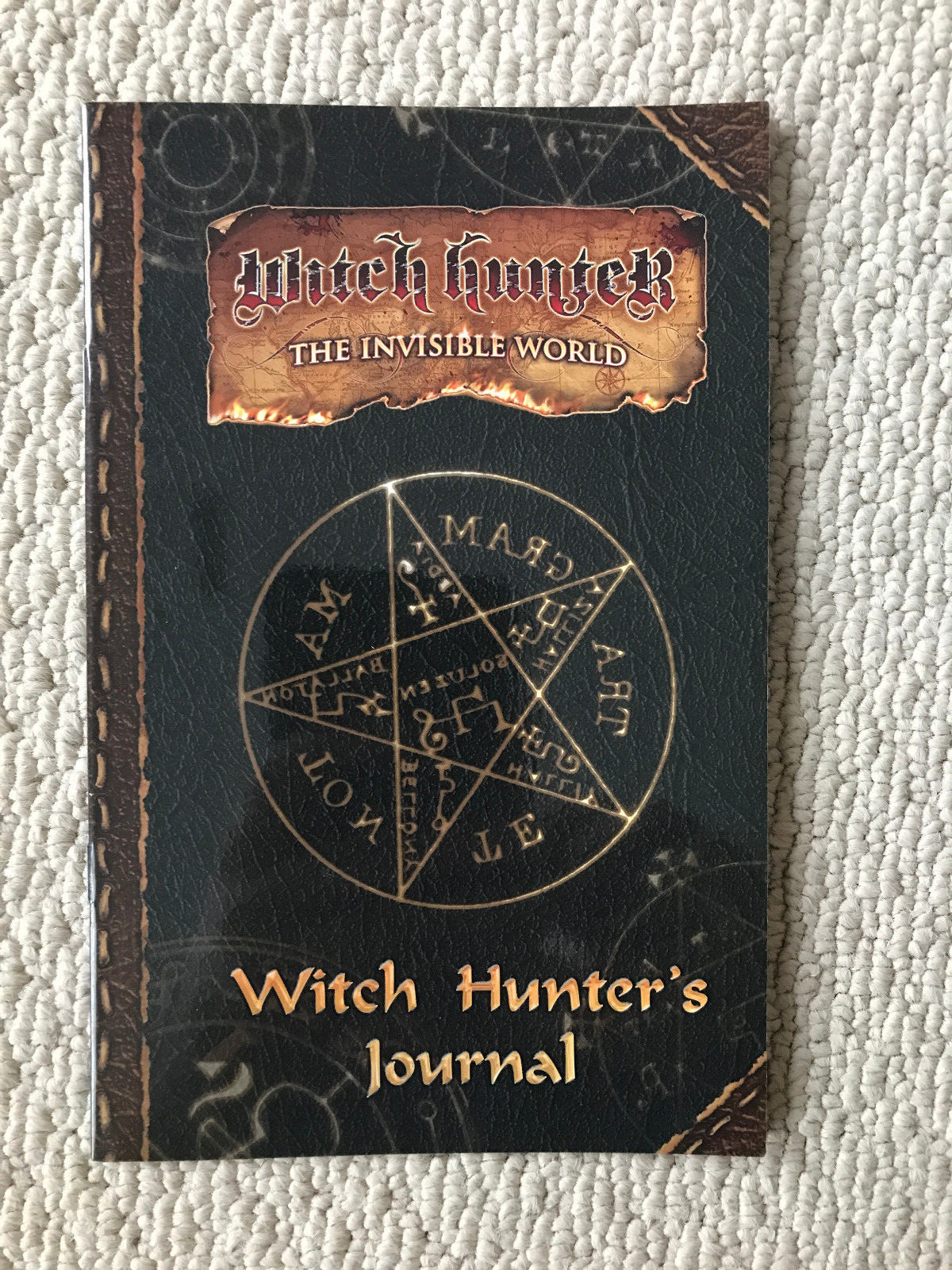 Witch Hunter's Journal (Witch Hunter: The Invisible World) - VG++