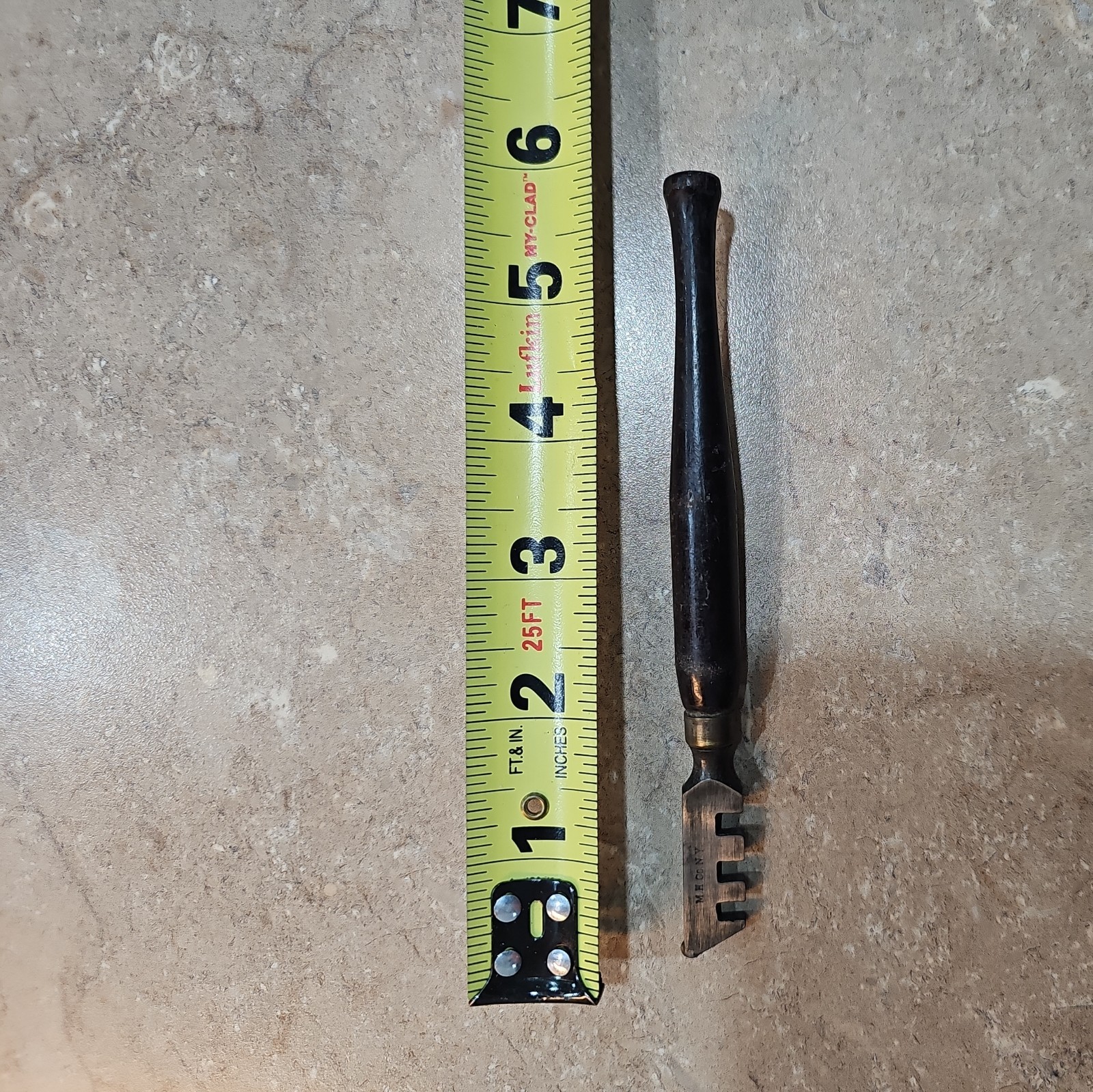 RARE Antique GLASS CUTTER glaziers UNIQUE Cutting Tool Vintage