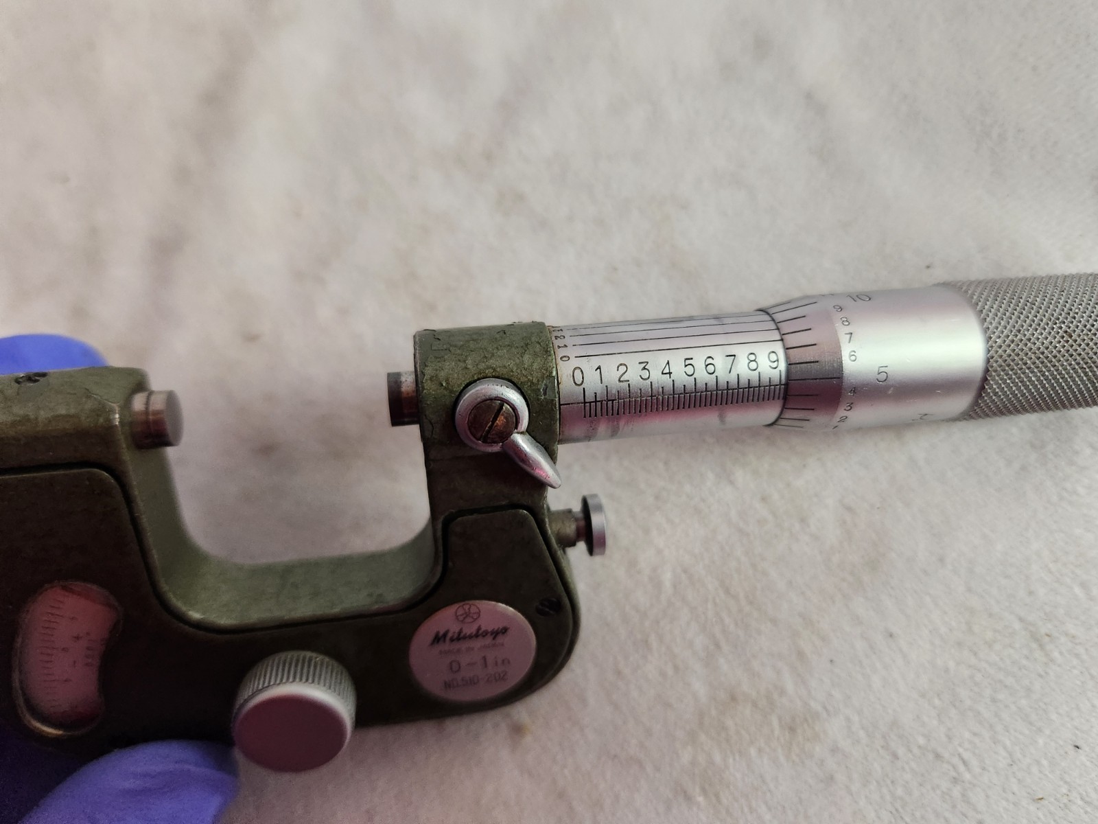 Mitutoyo Indicating Micrometer 0-1” 510-202 .0001" Resolution