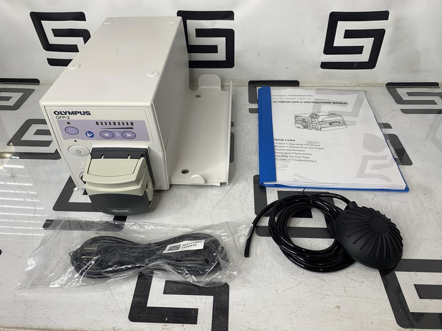 Olympus OFP-2 Endoscopic Flushing Pump Irrigation W/ Footswitch  & Manual TESTED