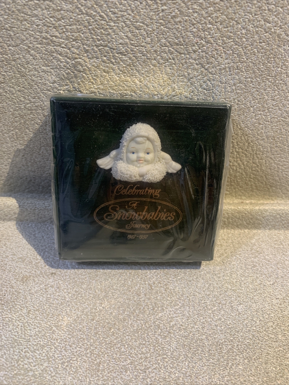 Department 56 ~ Celebrating A Snowbabies Journey Pin  1987-1997 New & Sealed