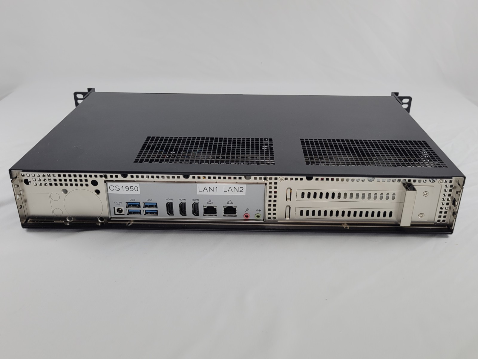 Dividia Technologies CS1950 16-Channel 3TB HDD Network Video Security System NVR