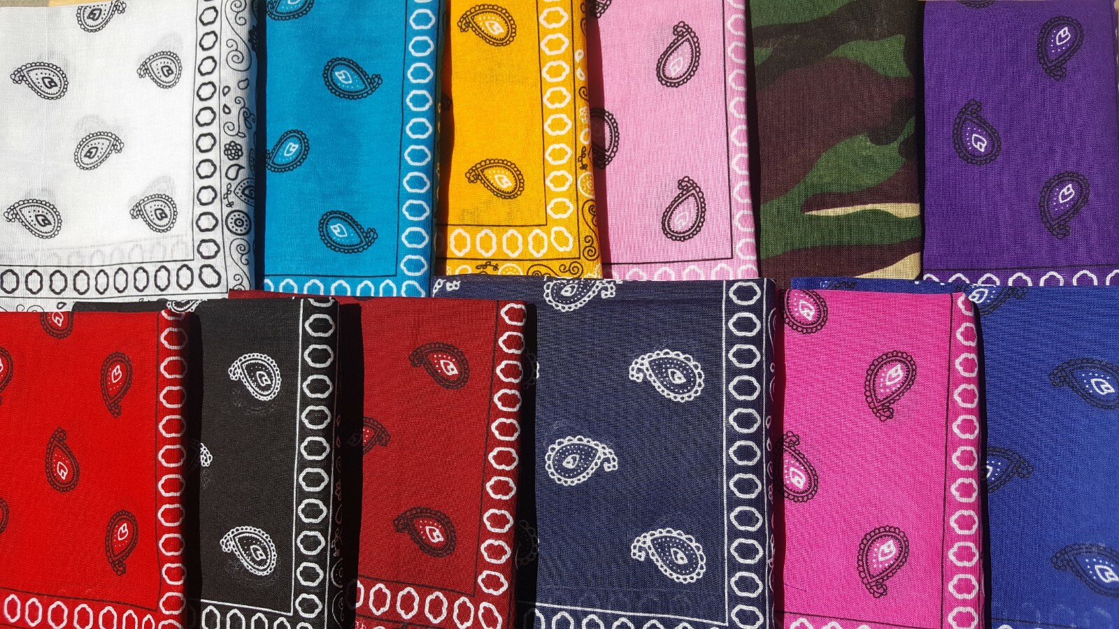BANDANA New 100% Cotton PAISLEY BANDANA 22"X22"