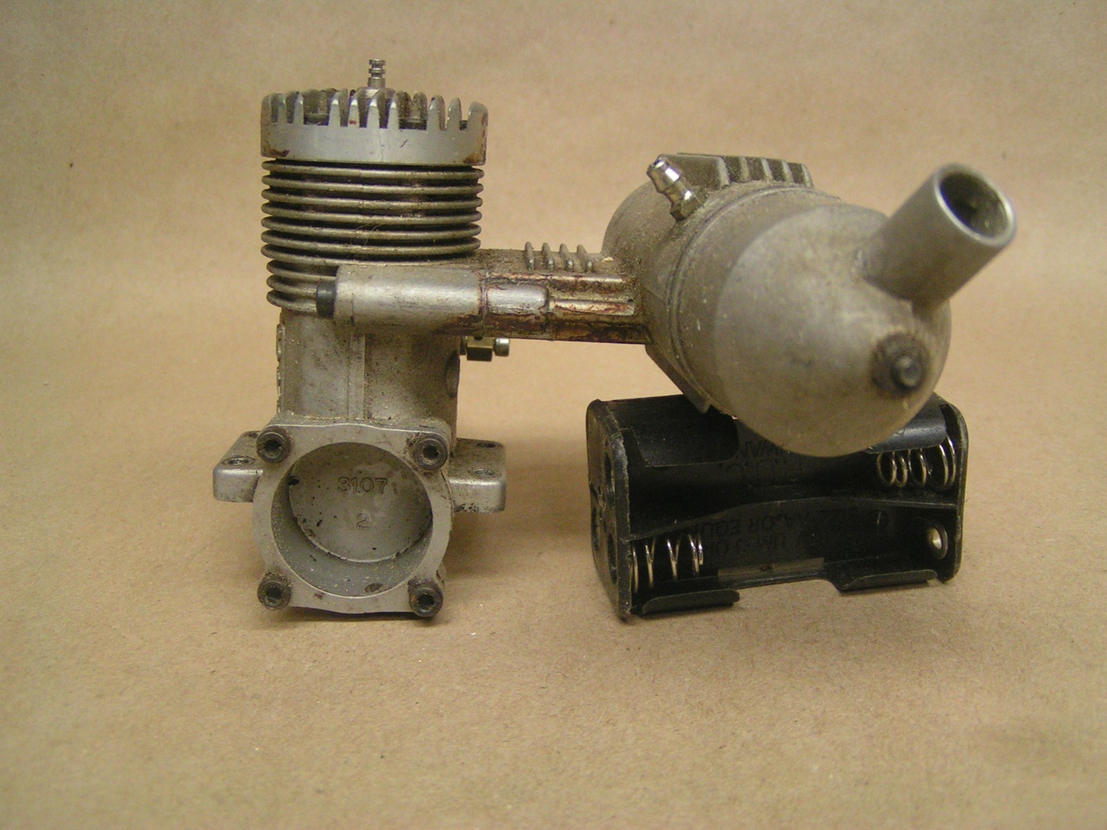 O.S. Max FP .40 engine, 843 muffler, 3A carb, Great Compression, remote needle